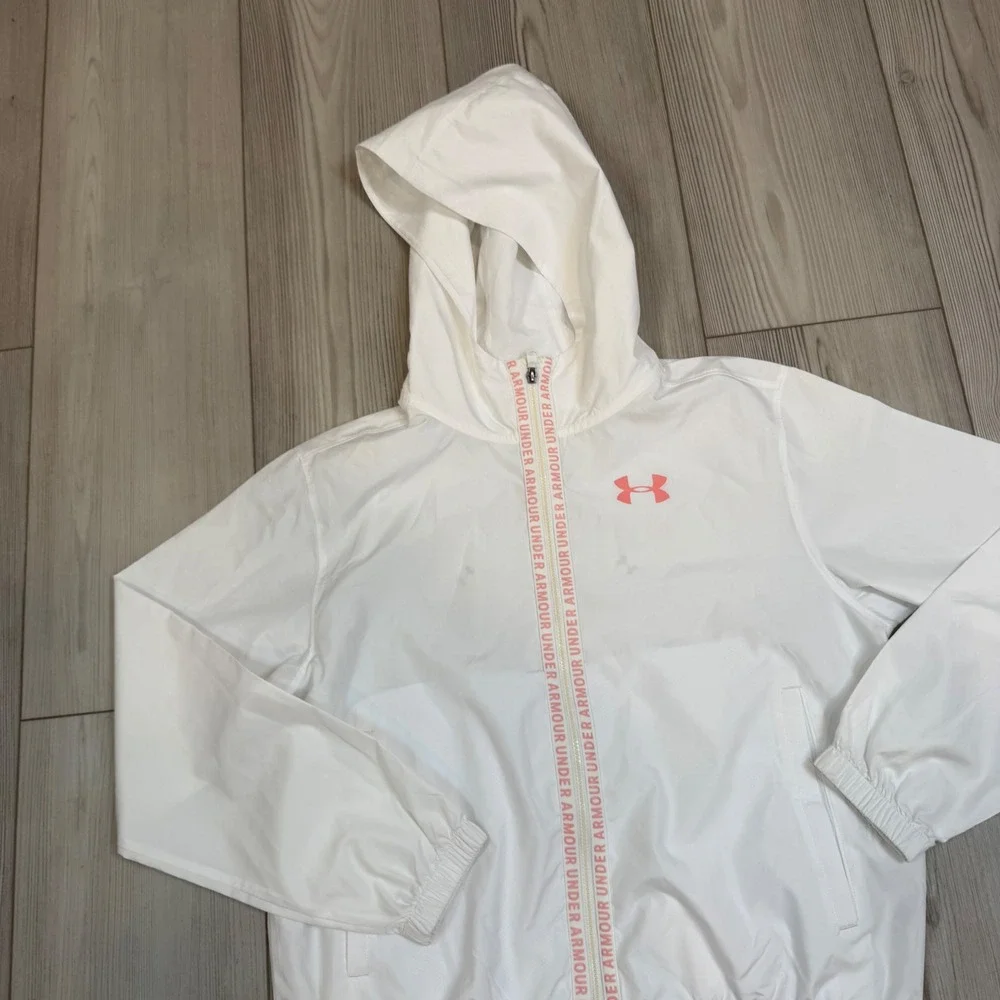 Under Armour Girls White Windbreaker Jacket Hooded Full Zip Pink Logo YMD